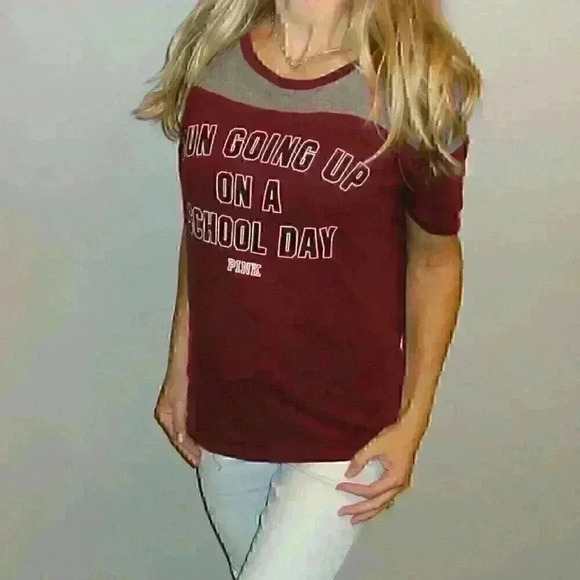 Victoria's Secret Pink School Day Graphics Short Sleeve Burgandy T-Shirt… - Picture 1 of 4